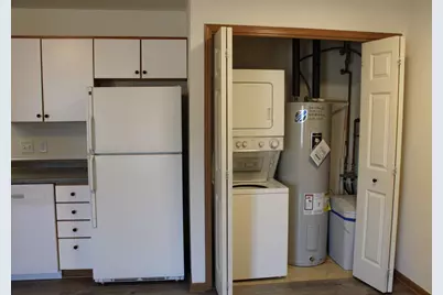 1751  Wildlife Dr #8, Kewaskum, WI 53040 - Photo 4