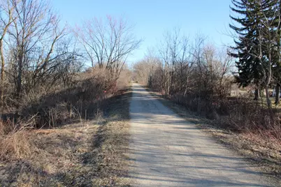 1751  Wildlife Dr #8, Kewaskum, WI 53040 - Photo 16