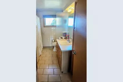 1318  Humboldt Ave, Sheboygan, WI 53081 - Photo 8