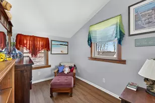 2024 W Grays Ln, Oak Creek, WI 53154 - Photo 16