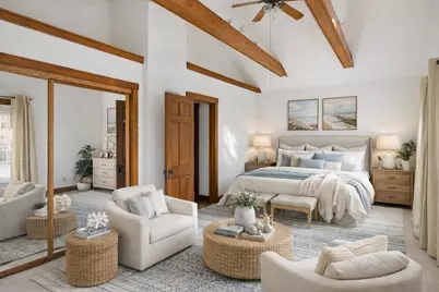 519  Riverview Dr, Manitowoc, WI 54220 - Photo 2