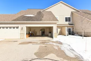 21790 N Weather Edge Cir, Lannon, WI 53046 - Photo 26
