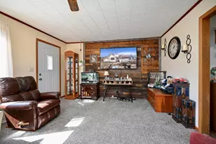 115 Keiper Dr, Rollingstone, MN 55959 - Photo 2