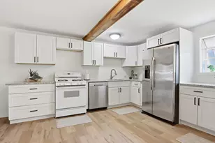 33737 S Lakeshore Dr, Burlington, WI 53105 - Photo 12