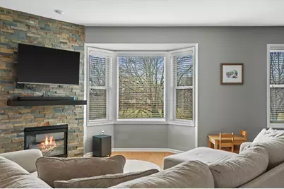 220 E Reservoir Ave, Milwaukee, WI 53212 - Photo 2