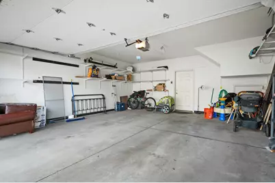 220 E Reservoir Ave, Milwaukee, WI 53212 - Photo 32