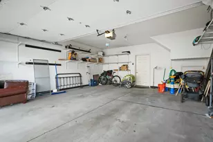 220 E Reservoir Ave, Milwaukee, WI 53212 - Photo 32