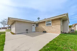 4858 S 26th St, Milwaukee, WI 53221 - Photo 36