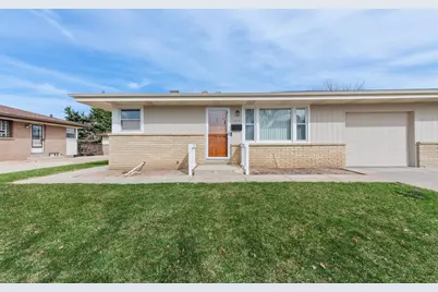 4858 S 26th St, Milwaukee, WI 53221 - Photo 40