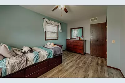 532 N Stevens Ave, Jefferson, WI 53549 - Photo 24