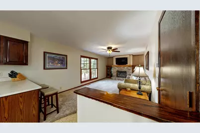 532 N Stevens Ave, Jefferson, WI 53549 - Photo 16