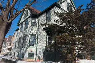 2241 N Summit Ave, Milwaukee, WI 53202 - Photo 2