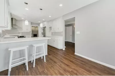 3030 S 130th St, New Berlin, WI 53151 - Photo 8