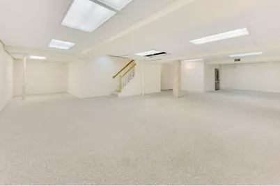 3030 S 130th St, New Berlin, WI 53151 - Photo 14