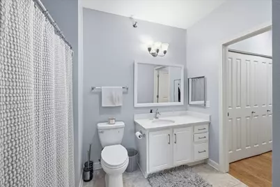 4120 S Lake Dr #458, Saint Francis, WI 53235 - Photo 16