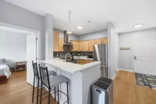 4120 S Lake Dr, Saint Francis, WI 53235 - Photo 6