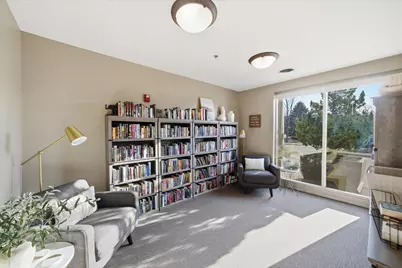 4120 S Lake Dr #458, Saint Francis, WI 53235 - Photo 24