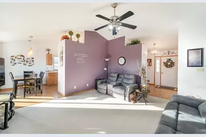 8350 S Golden Fields Dr, Oak Creek, WI 53154 - Photo 4