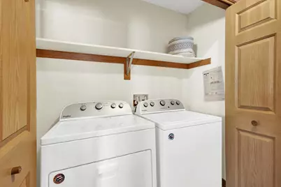 6940 S Rolling Meadows Ct, Oak Creek, WI 53154 - Photo 18