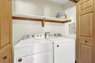 6940 S Rolling Meadows Ct, Oak Creek, WI 53154 - Photo 18