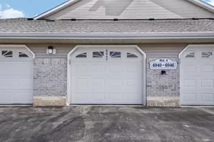 6940 S Rolling Meadows Ct, Oak Creek, WI 53154 - Photo 2