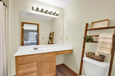 6940 S Rolling Meadows Ct, Oak Creek, WI 53154 - Photo 16