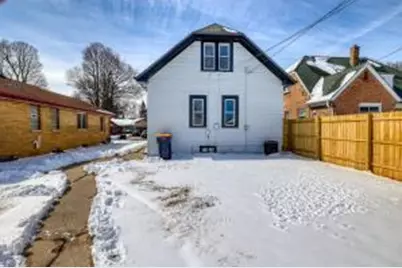 2338 S 98th St, West Allis, WI 53227 - Photo 4