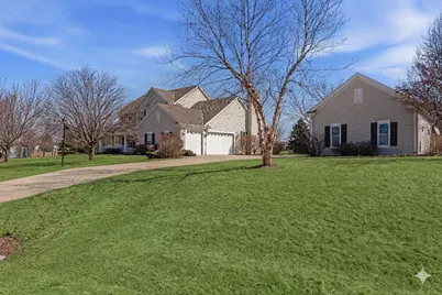 810  Black Squirrel Ct, Richfield, WI 53033 - Photo 46