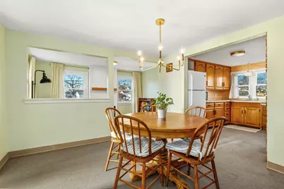 326  9th Ave, Onalaska, WI 54650 - Photo 6