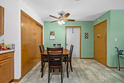 1250  Village Centre Dr #2, Somers, WI 53144 - Photo 12