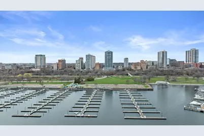 1660 N Prospect Ave #2002, Milwaukee, WI 53202 - Photo 6