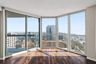 1660 N Prospect Ave, Milwaukee, WI 53202 - Photo 10