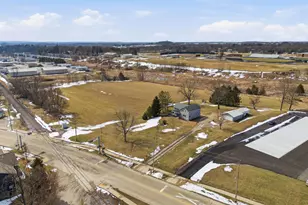 754 N Church St, Watertown, WI 53098 - Photo 38