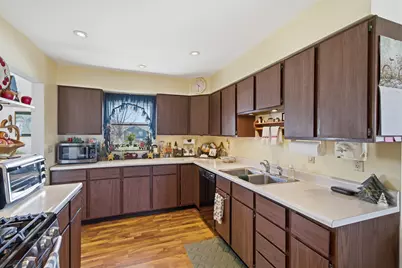 754 N Church St, Watertown, WI 53098 - Photo 12