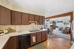 754 N Church St, Watertown, WI 53098 - Photo 14