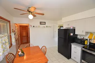 500 Parkway Dr, South Milwaukee, WI 53172 - Photo 6