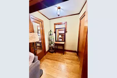 2239 S 73rd St, West Allis, WI 53219 - Photo 26