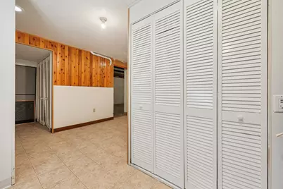 8603 S Melrose Dr, Oak Creek, WI 53154 - Photo 26