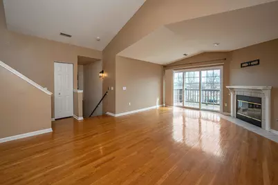 N16W26587 E Fieldhack Dr #E, Pewaukee, WI 53072 - Photo 8