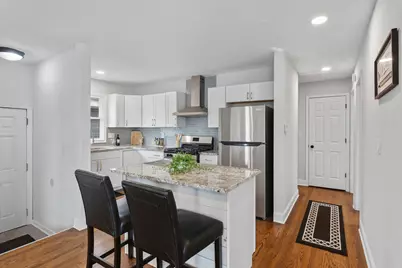 7007 N 41st St, Milwaukee, WI 53209 - Photo 10