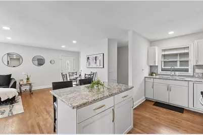 7007 N 41st St, Milwaukee, WI 53209 - Photo 14