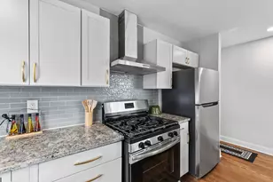 7007 N 41st St, Milwaukee, WI 53209 - Photo 16