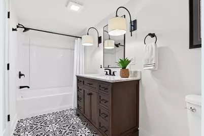 1635  Highland Dr, Elm Grove, WI 53122 - Photo 34