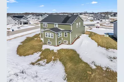 N56W24171  Sabrina Ct, Sussex, WI 53089 - Photo 2