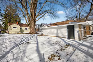 5760 N 32nd St, Milwaukee, WI 53209 - Photo 6