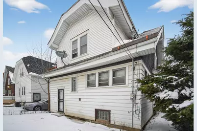 2927 N 40th St, Milwaukee, WI 53210 - Photo 4