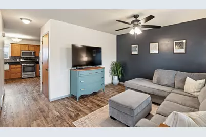 305  Skyland Way, Deerfield, WI 53531 - Photo 8