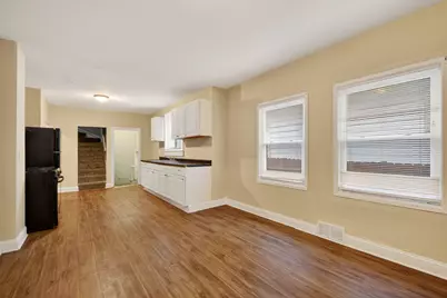 2446 N 49th St, Milwaukee, WI 53210 - Photo 14