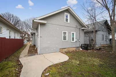 2446 N 49th St, Milwaukee, WI 53210 - Photo 4