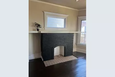 1622 N 37th St #1624, Milwaukee, WI 53208 - Photo 8